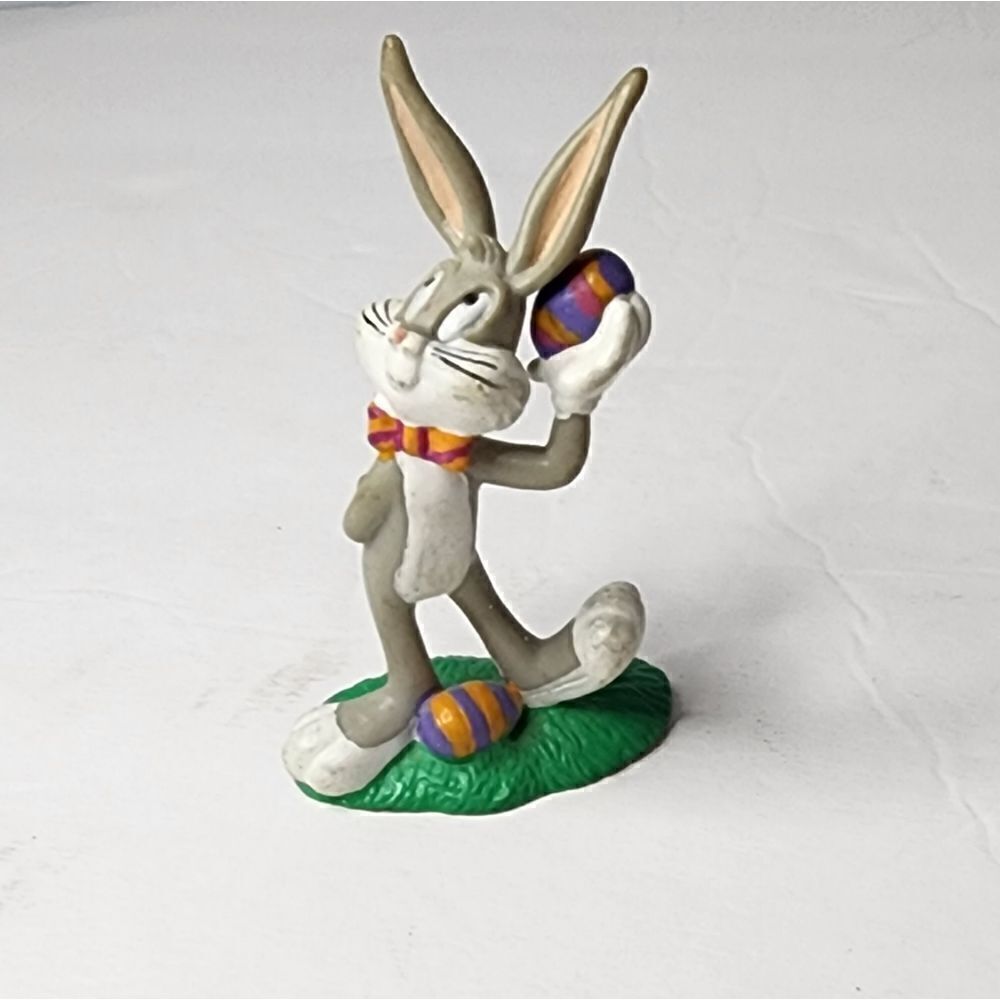 EASTER EGG Bugs Bunny WB PVC Warner Brothers Looney Tunes Set Lot Topper bros 94
